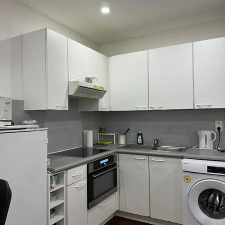 Apartment Luxury 2br 1lr Apt, 14min Walk To St Bavo Cathedral Ghent